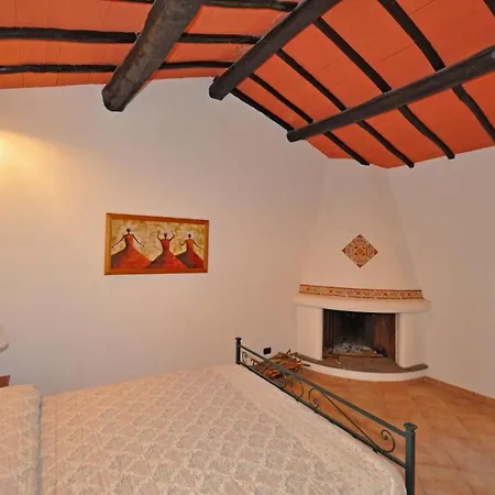 Sleeps 9 Pool Wifi T240315 * Torre San Severo