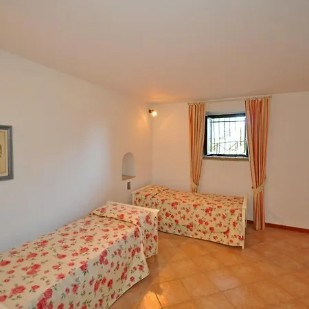 Sleeps 9 Pool Wifi T240315 Вилла Torre San Severo